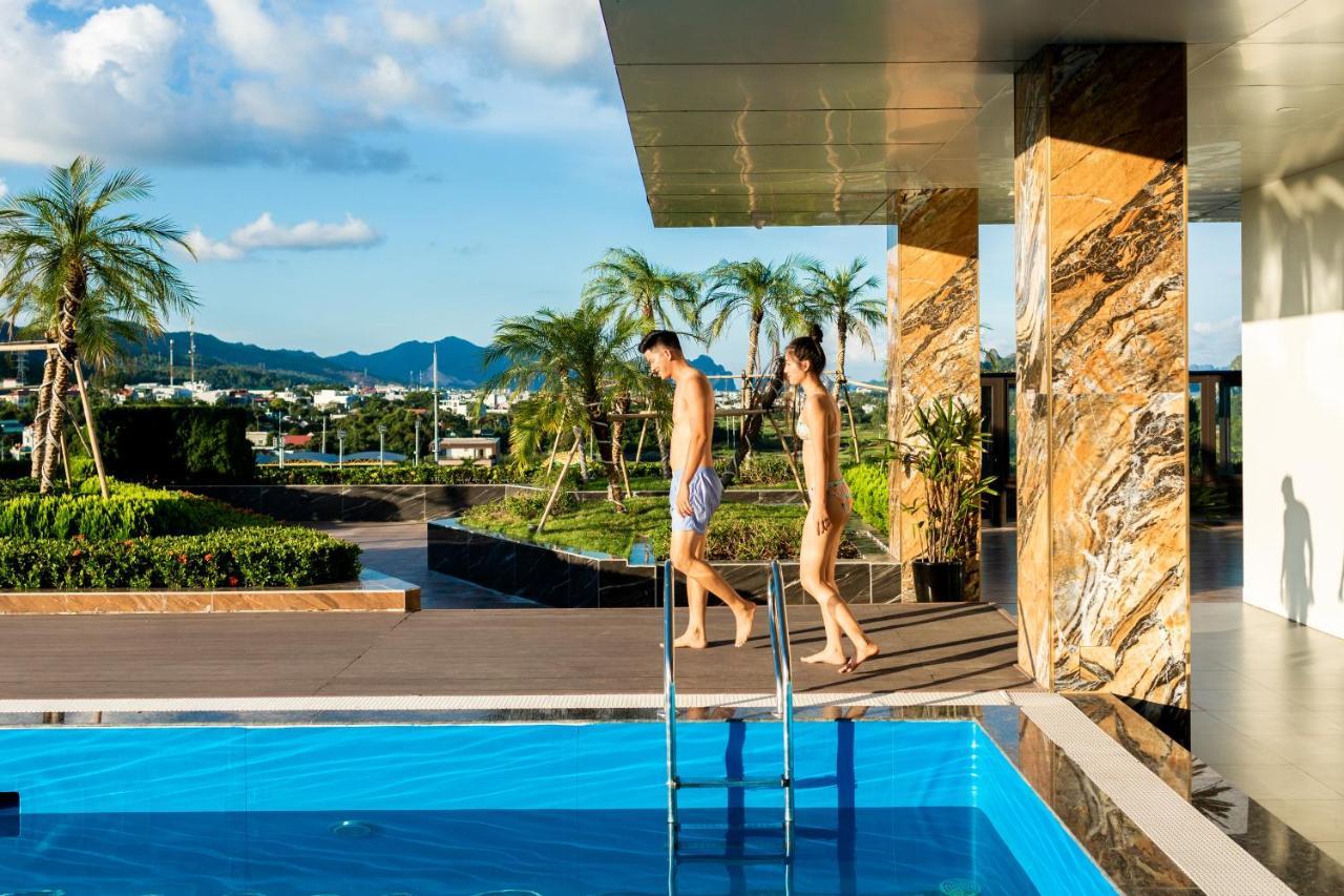 Diamond Hotel Vân Đồn Cam Pha Exterior foto