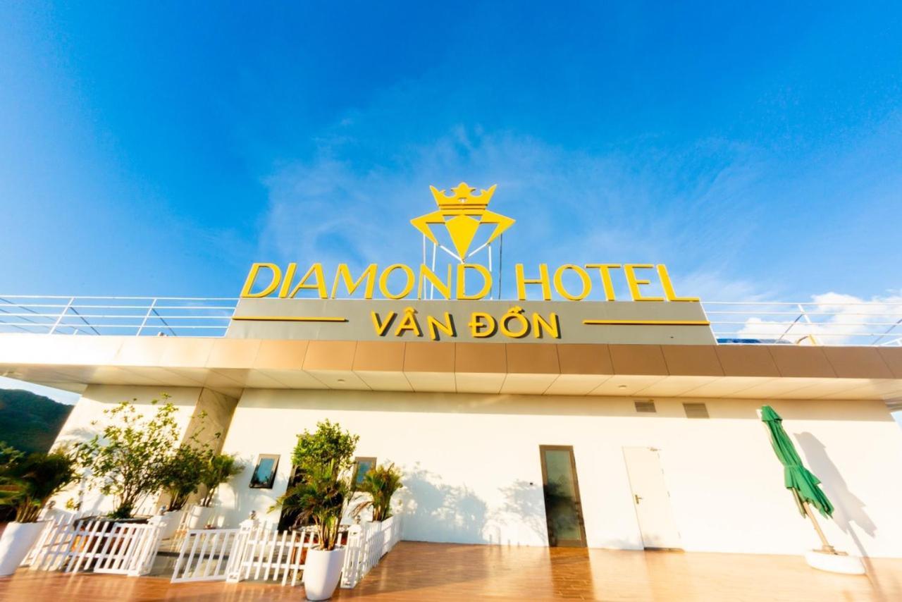 Diamond Hotel Vân Đồn Cam Pha Exterior foto