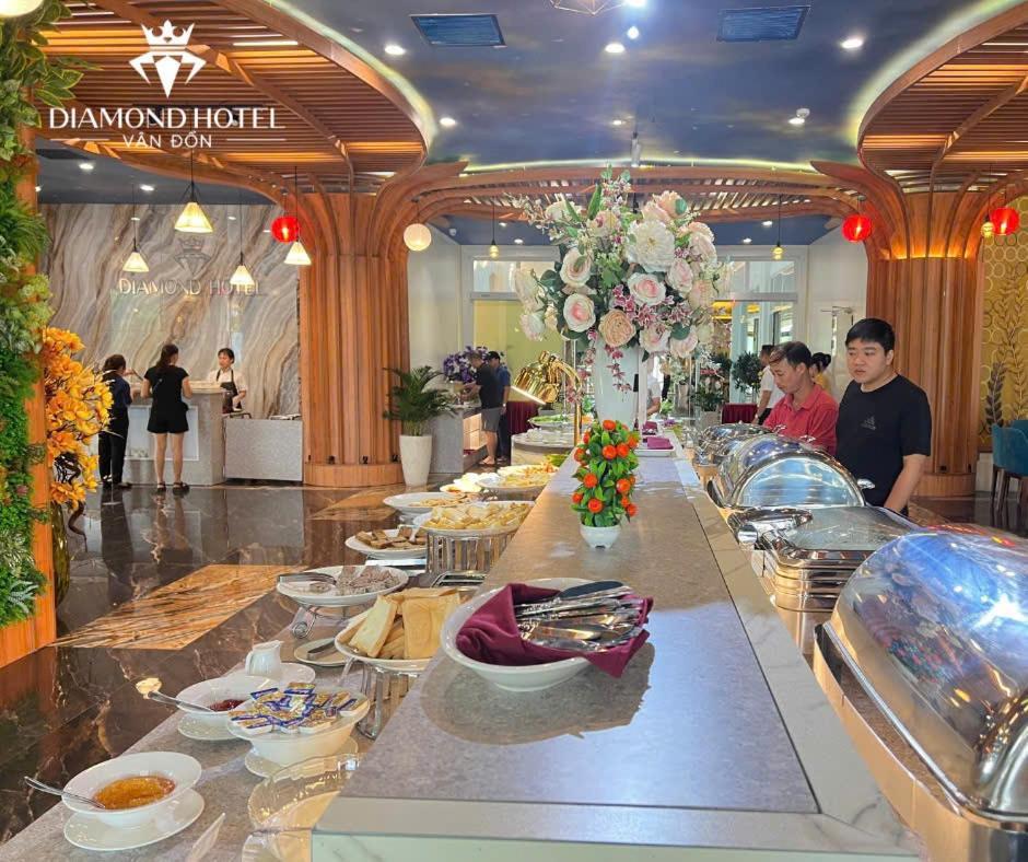 Diamond Hotel Vân Đồn Cam Pha Exterior foto